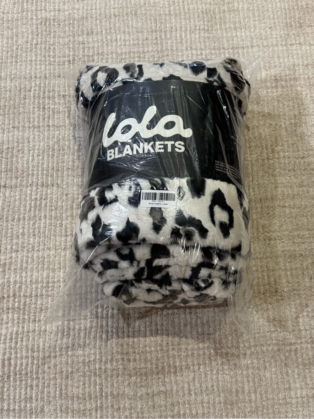 Lola Blankets Snow Leopard Large Luxury Faux Fur Blanket